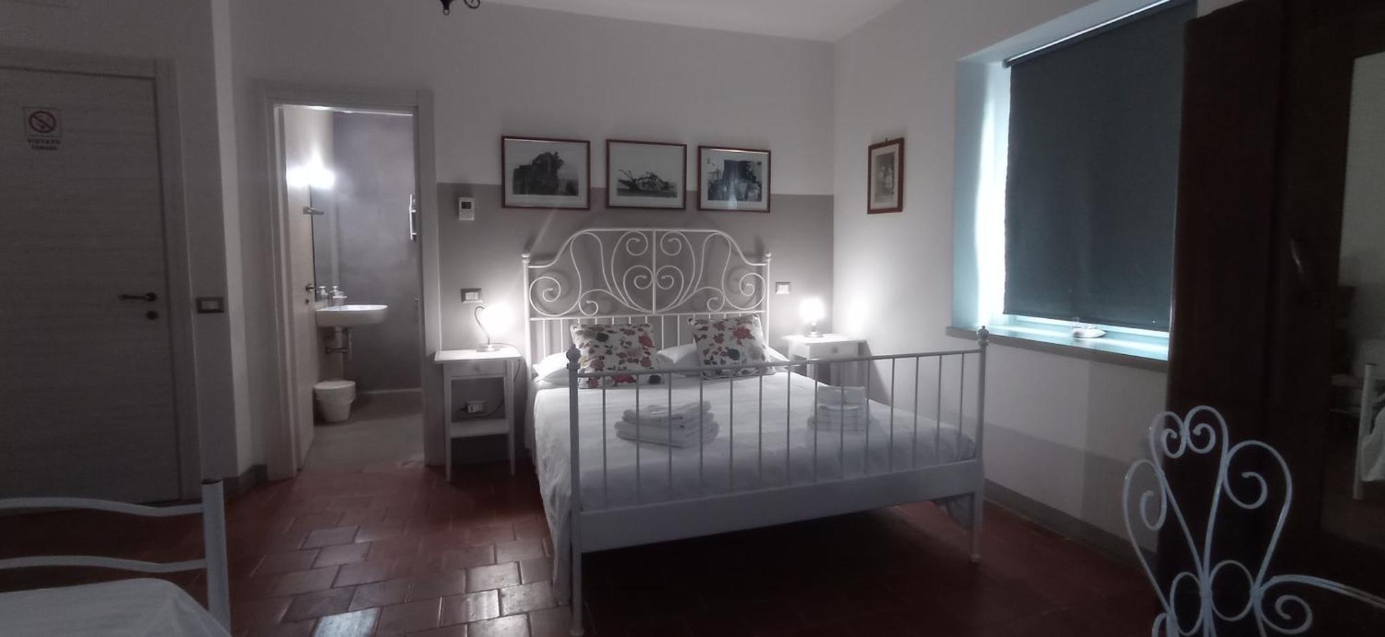 Bed and Breakfast Il Casale di Giulia di Aprilia Camera foto